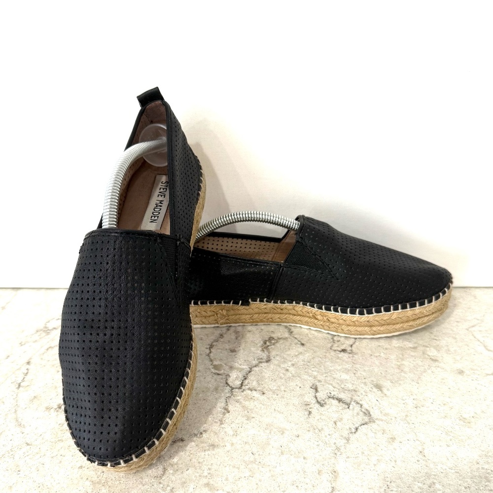 Steve Madden Black Leather and Beige Rope Platform Espadrille. Size 7.5.
